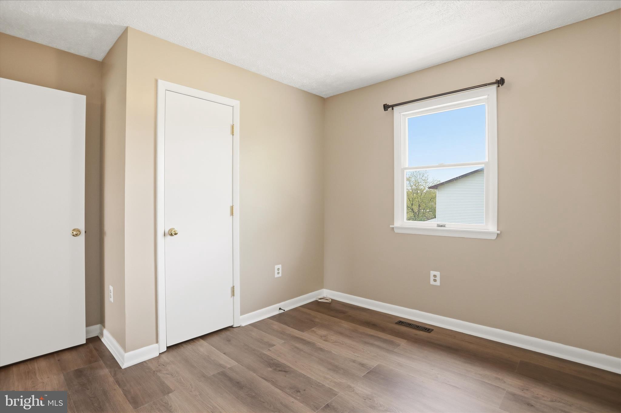 HILLTOP HOMES - Residential