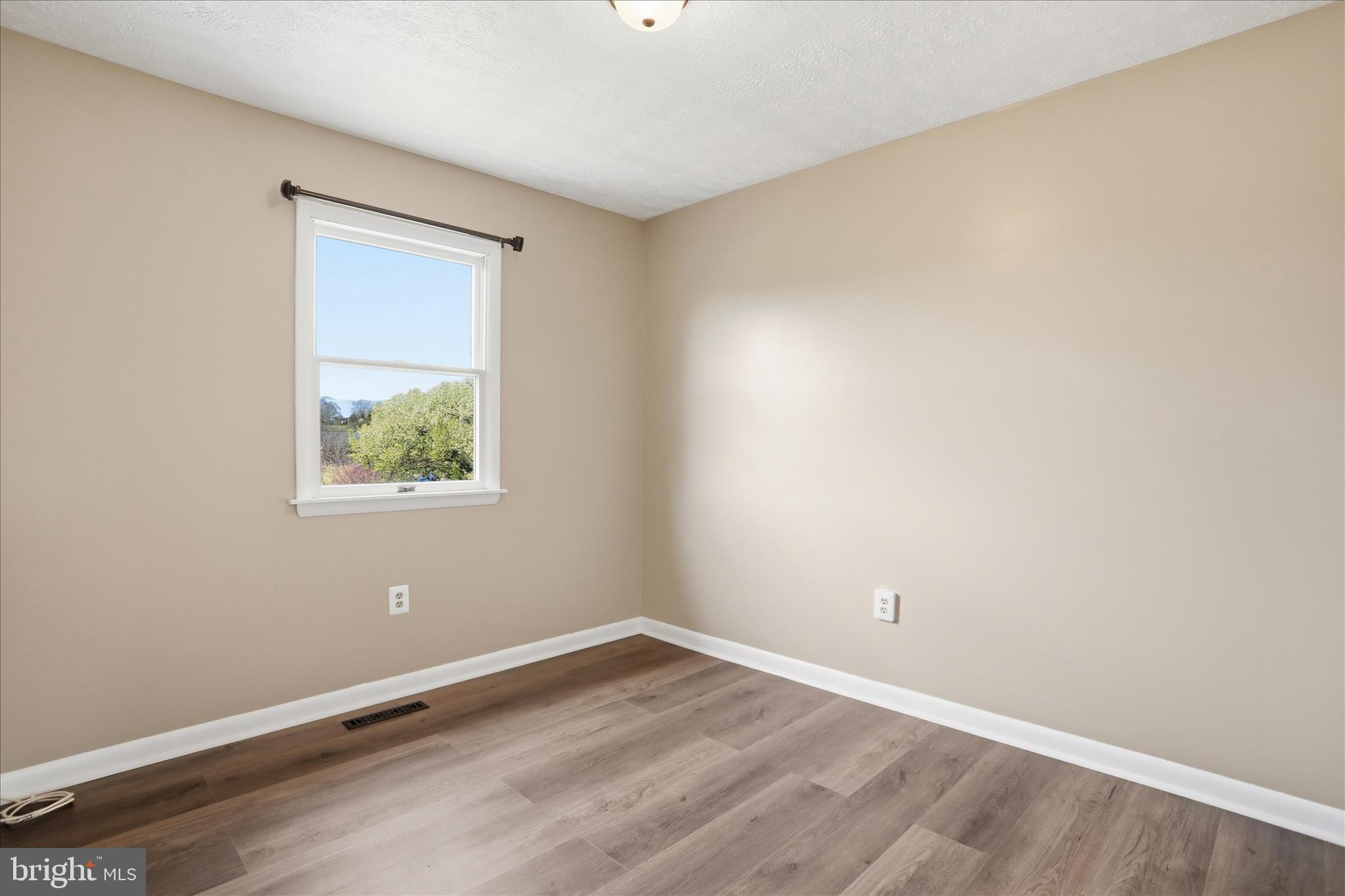 HILLTOP HOMES - Residential