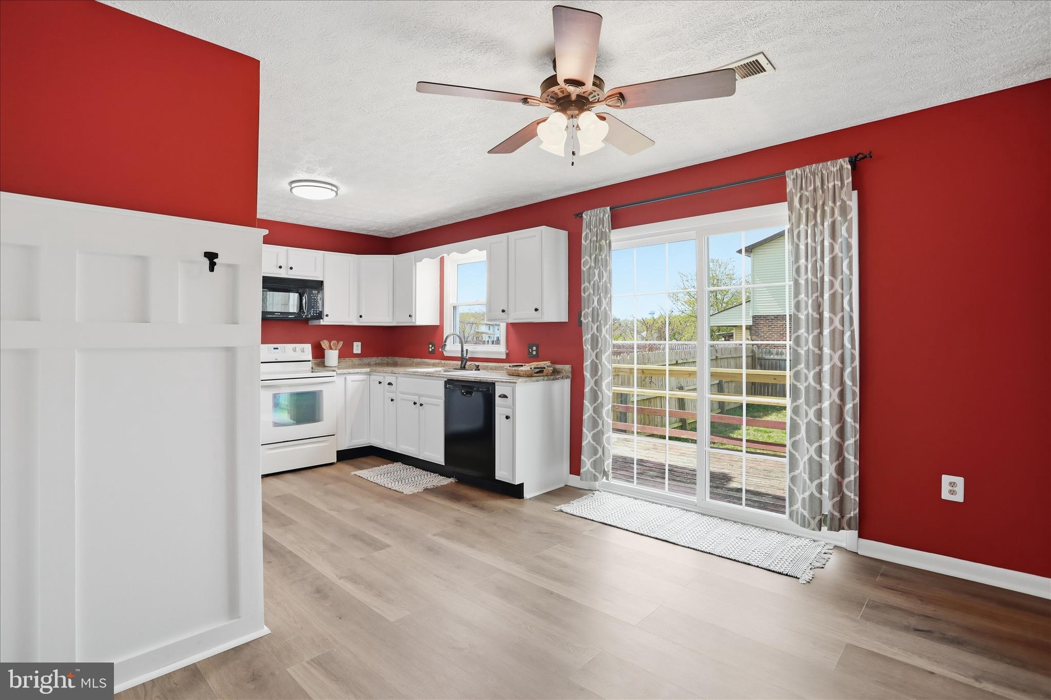 HILLTOP HOMES - Residential