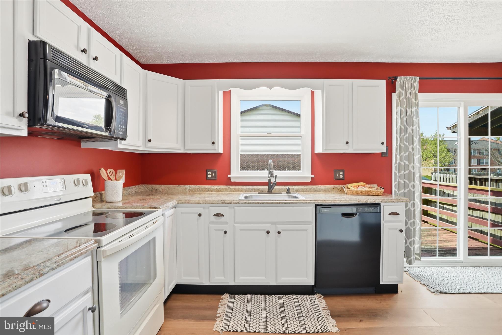 HILLTOP HOMES - Residential