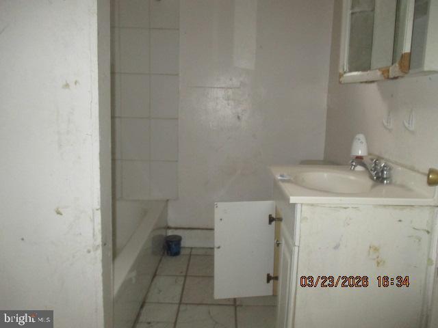 KENSINGTON - Residential