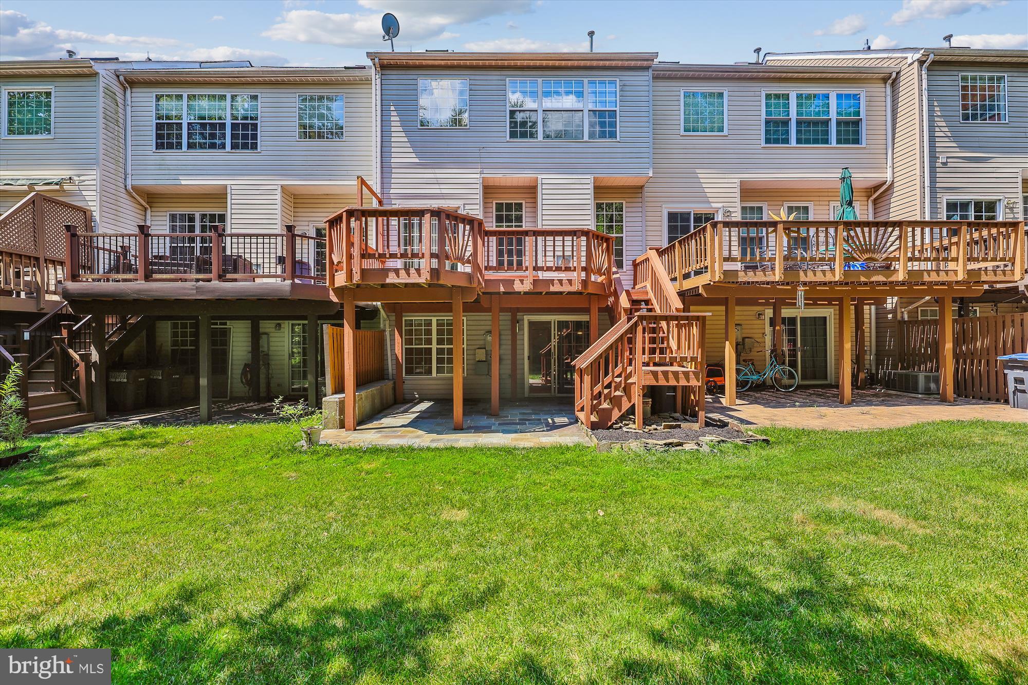 MCNAIR FARMS LANDBAY 12 - Residential