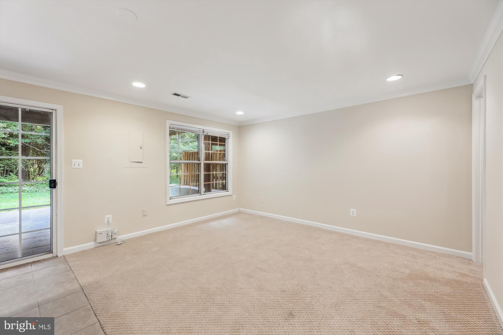 MCNAIR FARMS LANDBAY 12 - Residential