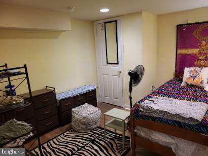 MADISON EASTEND - Residential