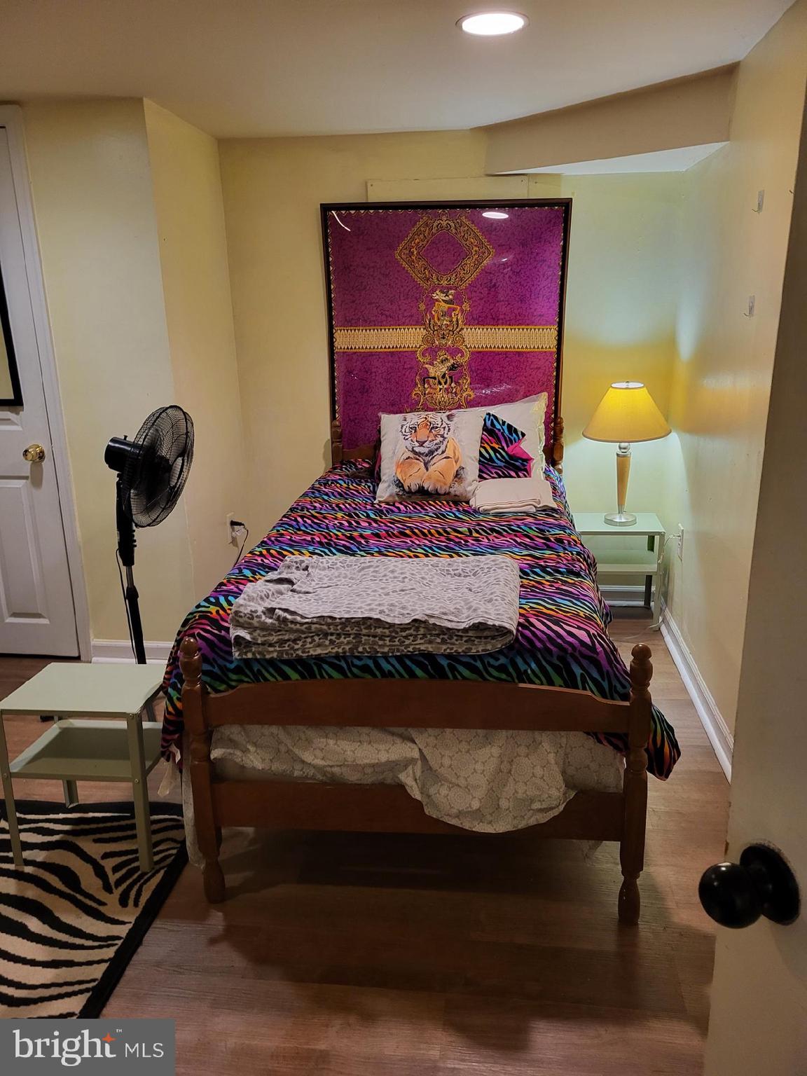 MADISON EASTEND - Residential