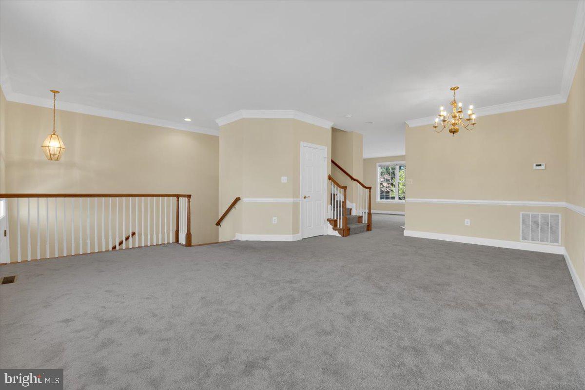 VILLAGE AT HERNDON MILLS - Residential Lease