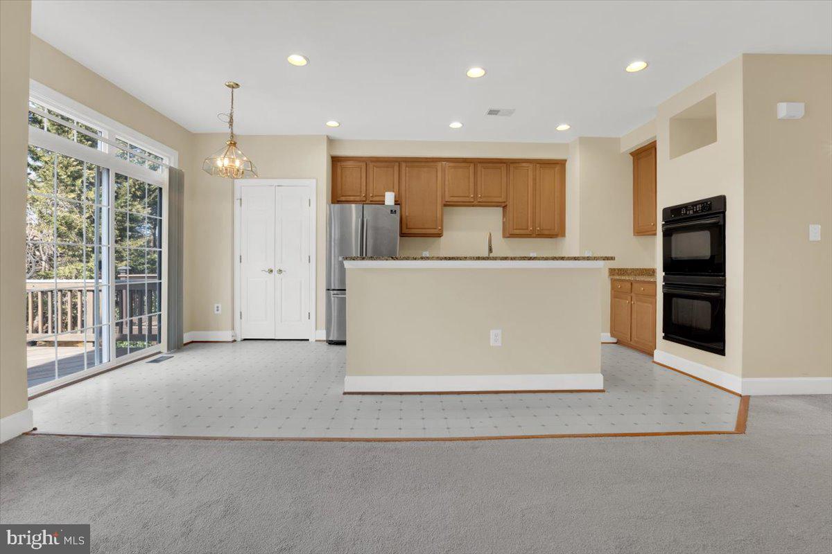 VILLAGE AT HERNDON MILLS - Residential Lease