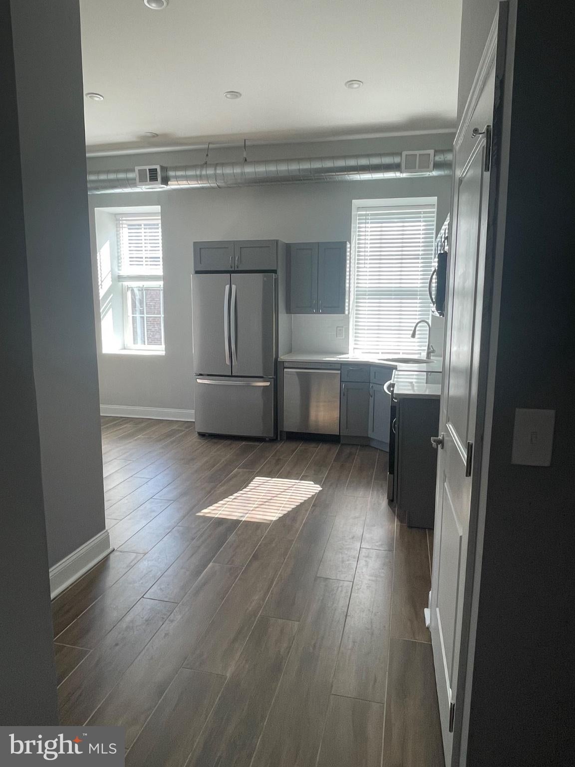 59 E HIGH STREET E