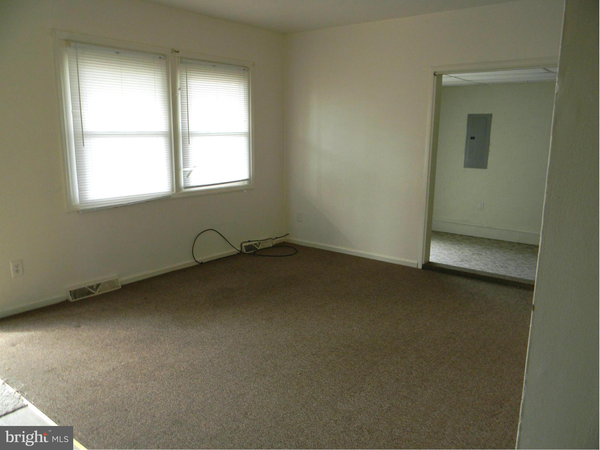 SPRING VALLEY - Residential