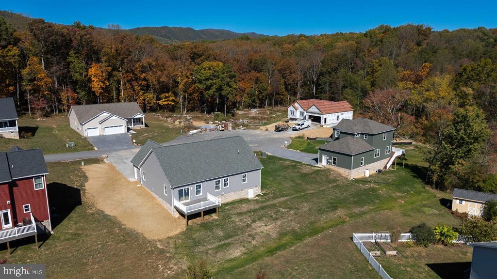 STONY RUN - Residential