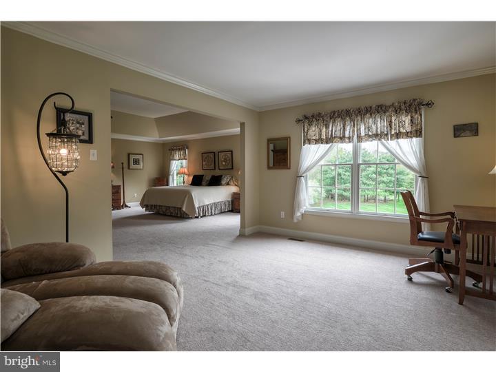 PICKERING HILL - Residential