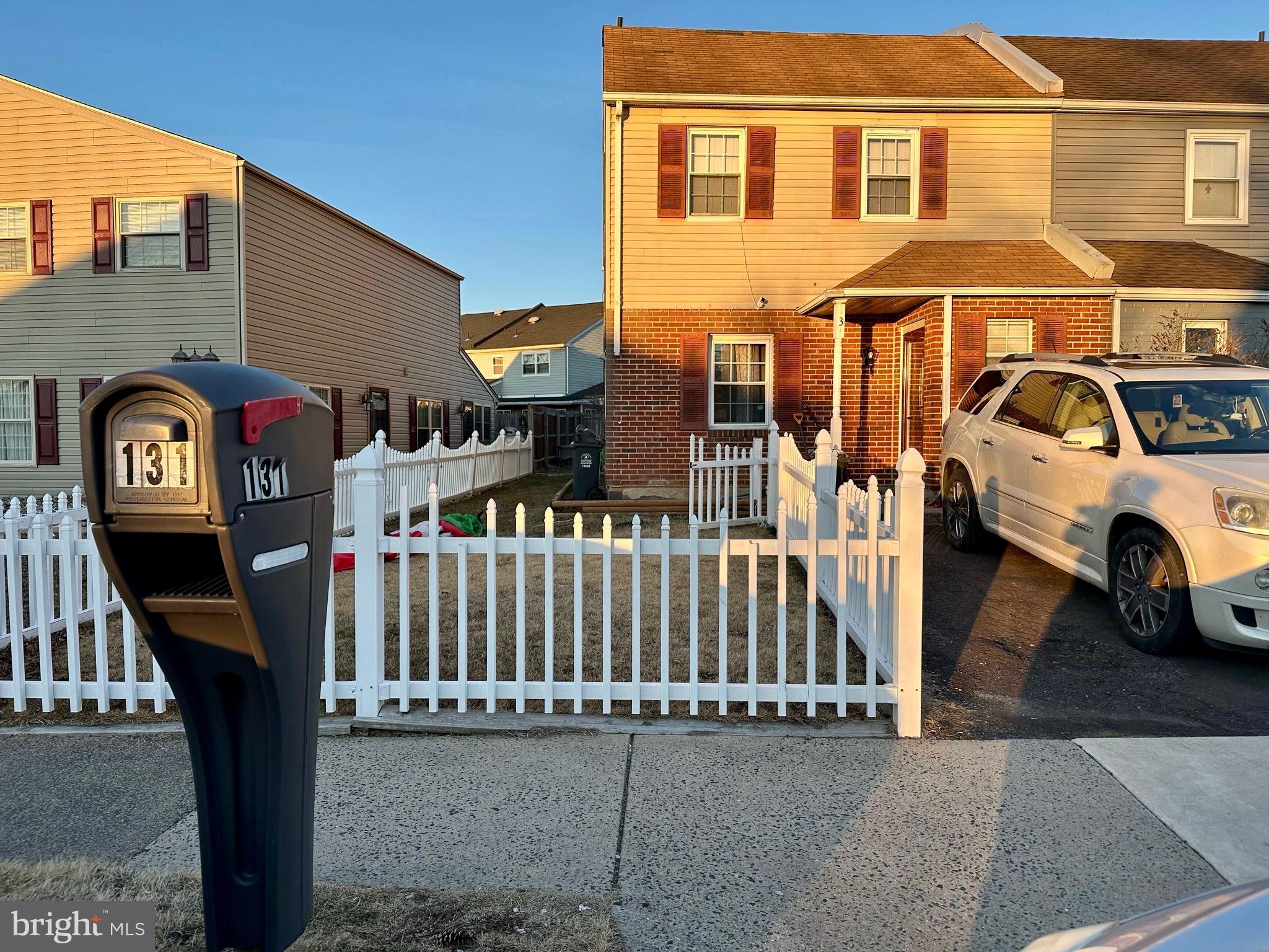 CEDAR GROVE ESTS - Residential