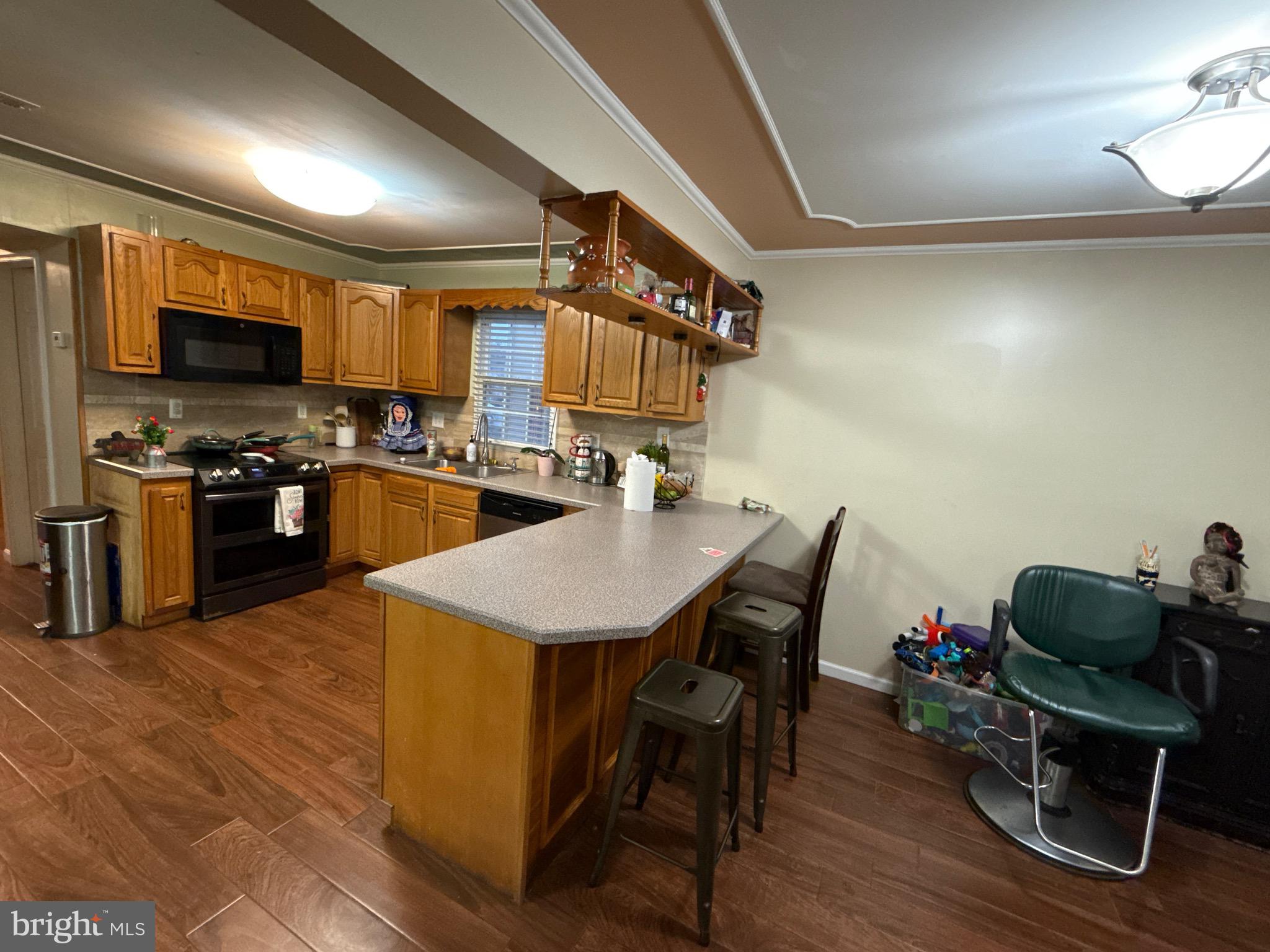 CEDAR GROVE ESTS - Residential