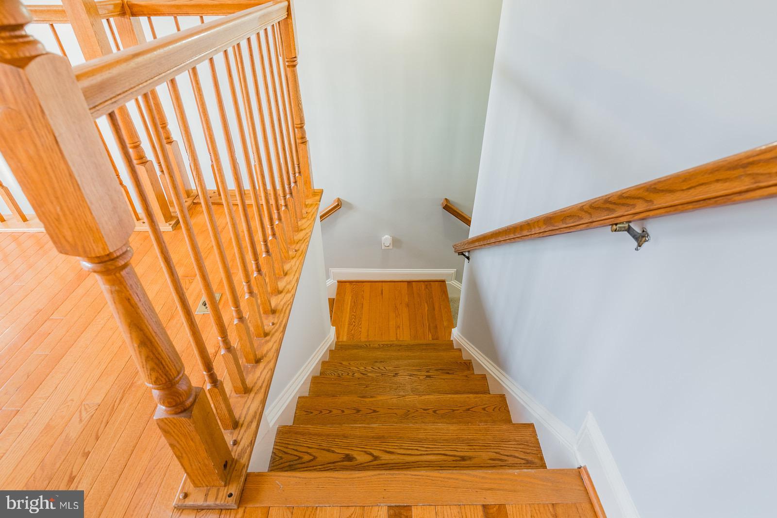 RIVER OAKS - Residential