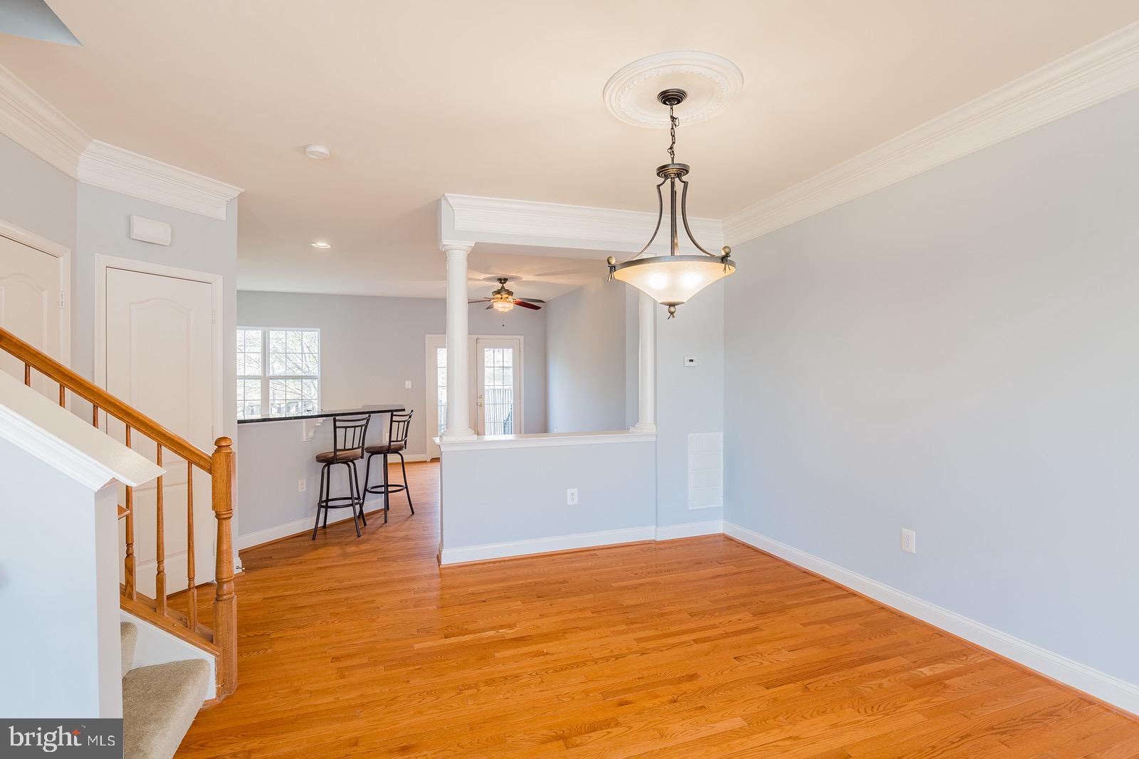 RIVER OAKS - Residential