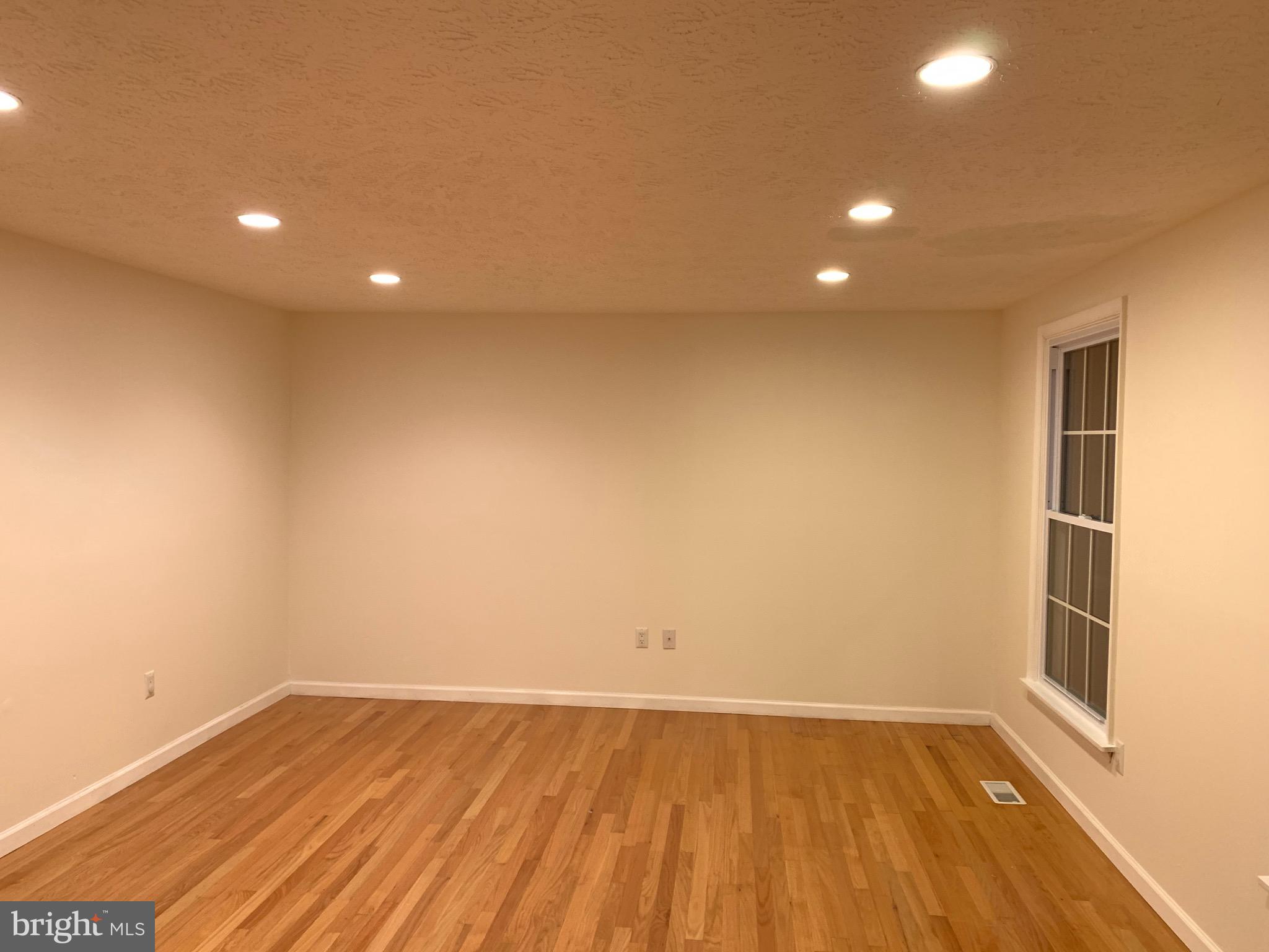 LANDFARE - Residential