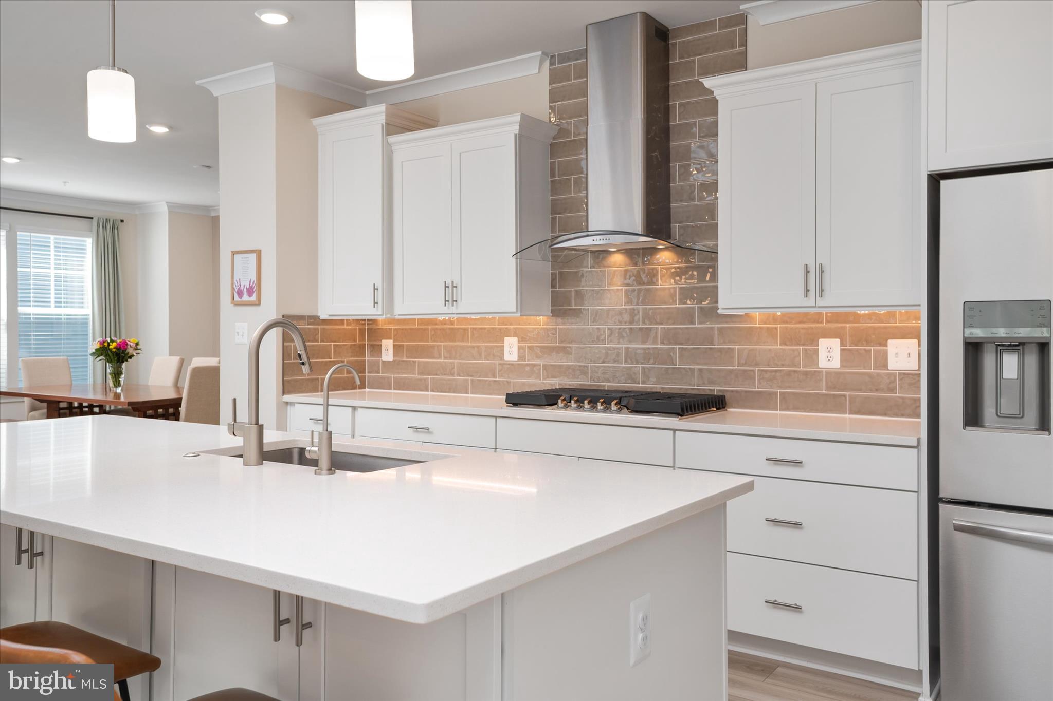 PARKSIDE PRESERVE - Residential