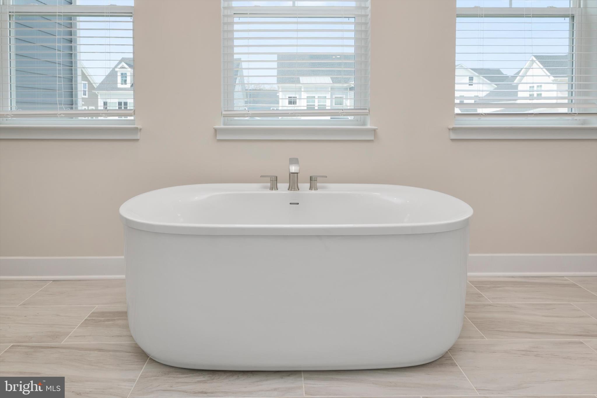 PARKSIDE PRESERVE - Residential