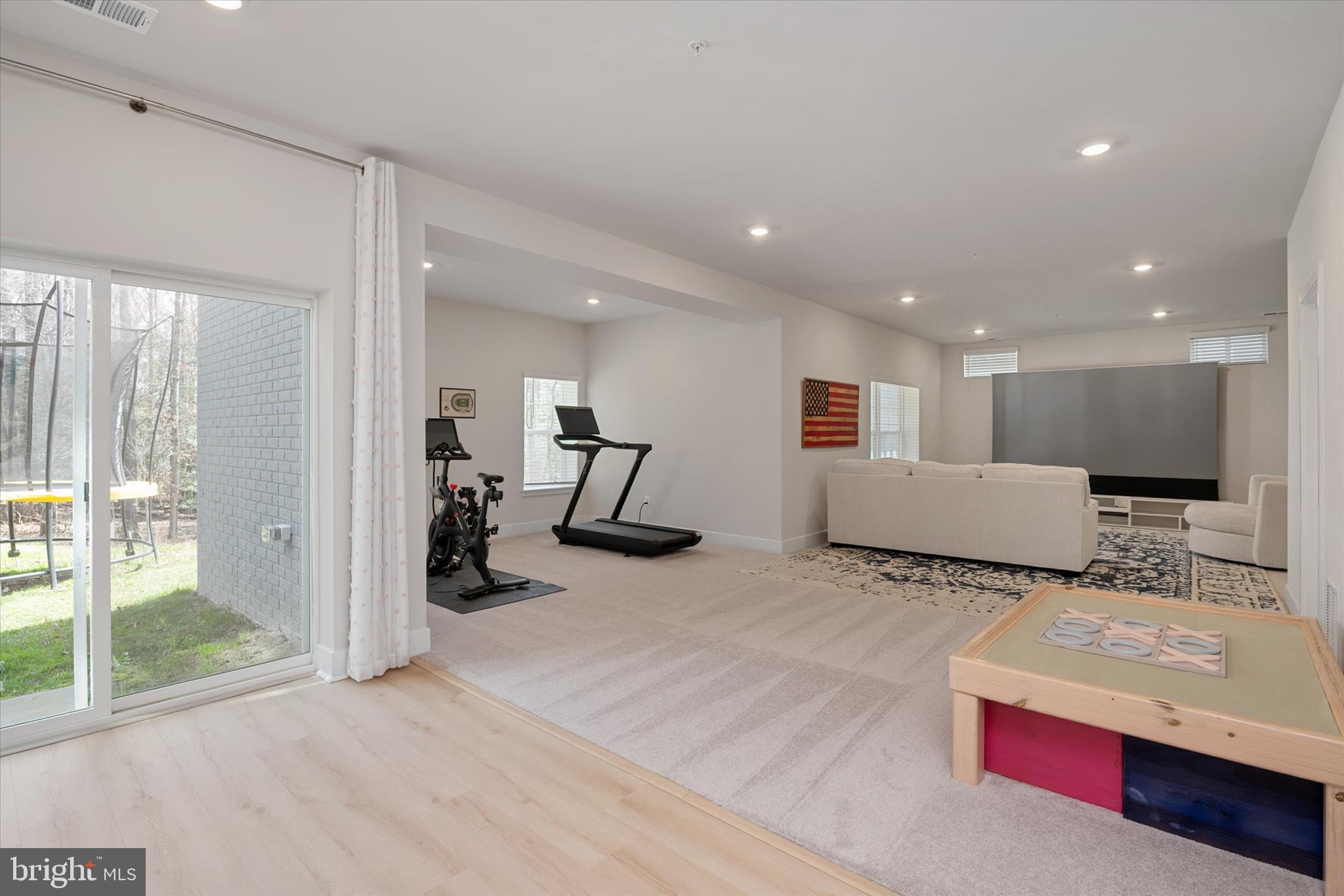 PARKSIDE PRESERVE - Residential