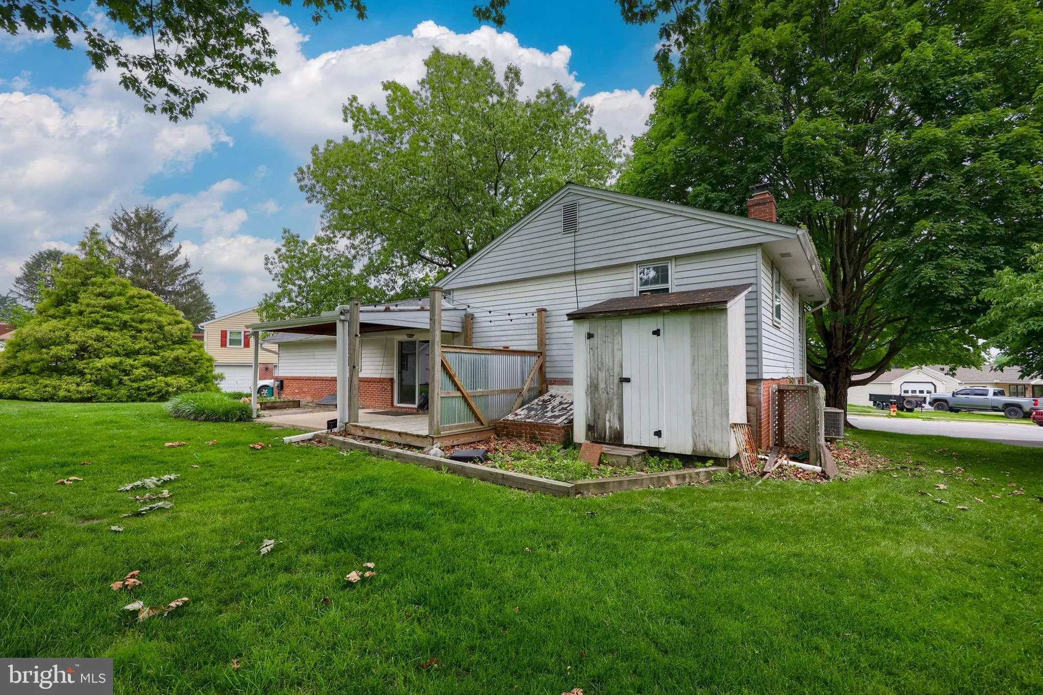 Strasburg, Pennsylvania 17579, United States, 3 Bedrooms Bedrooms, ,2 BathroomsBathrooms,Residential,Pending,152571