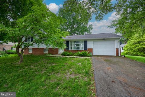 Photo of 112 Washington Street, STRASBURG, PA 17579 (MLS # PALA2071538)