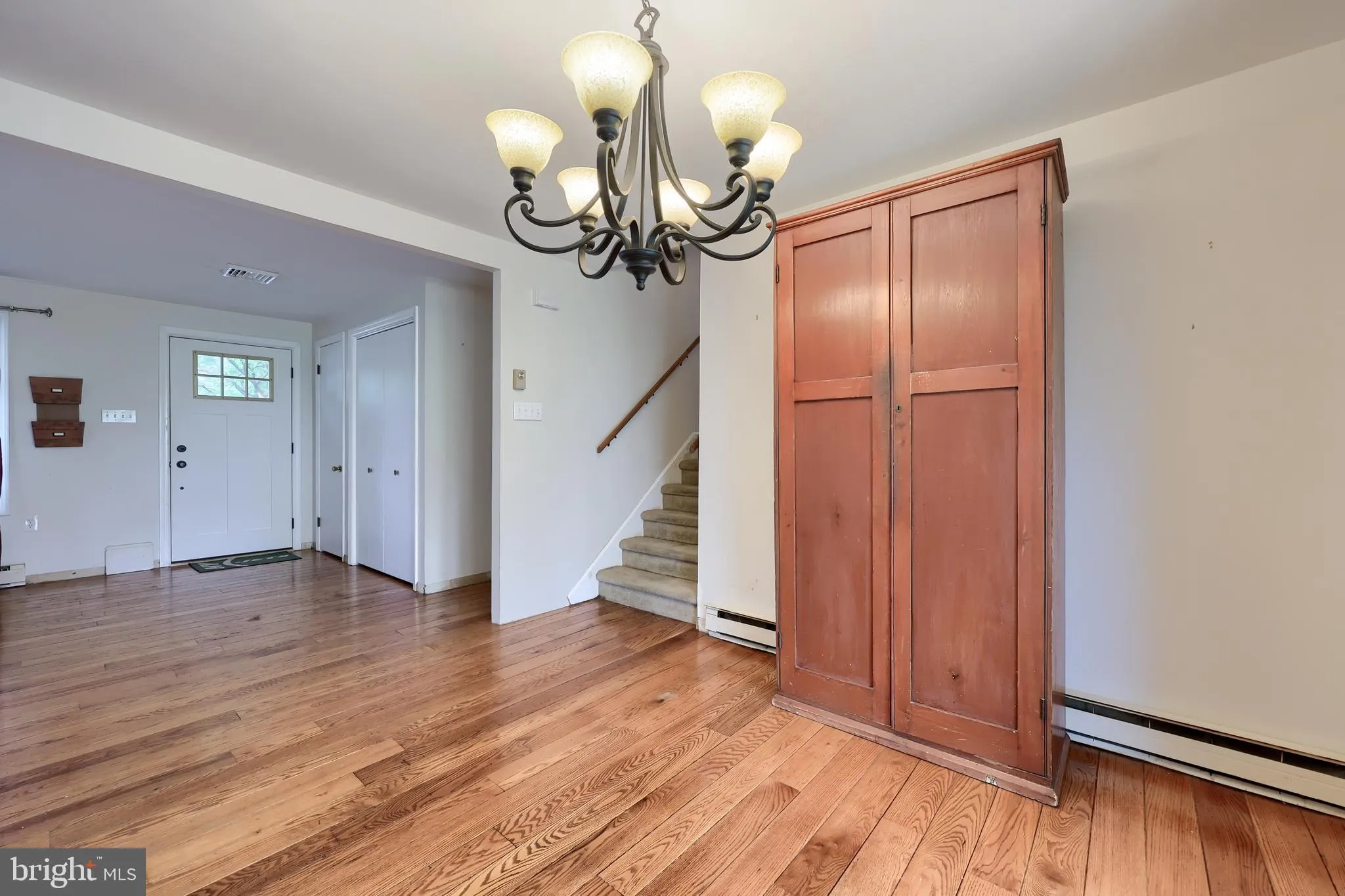 Strasburg, Pennsylvania 17579, United States, 3 Bedrooms Bedrooms, ,2 BathroomsBathrooms,Residential,Pending,152571