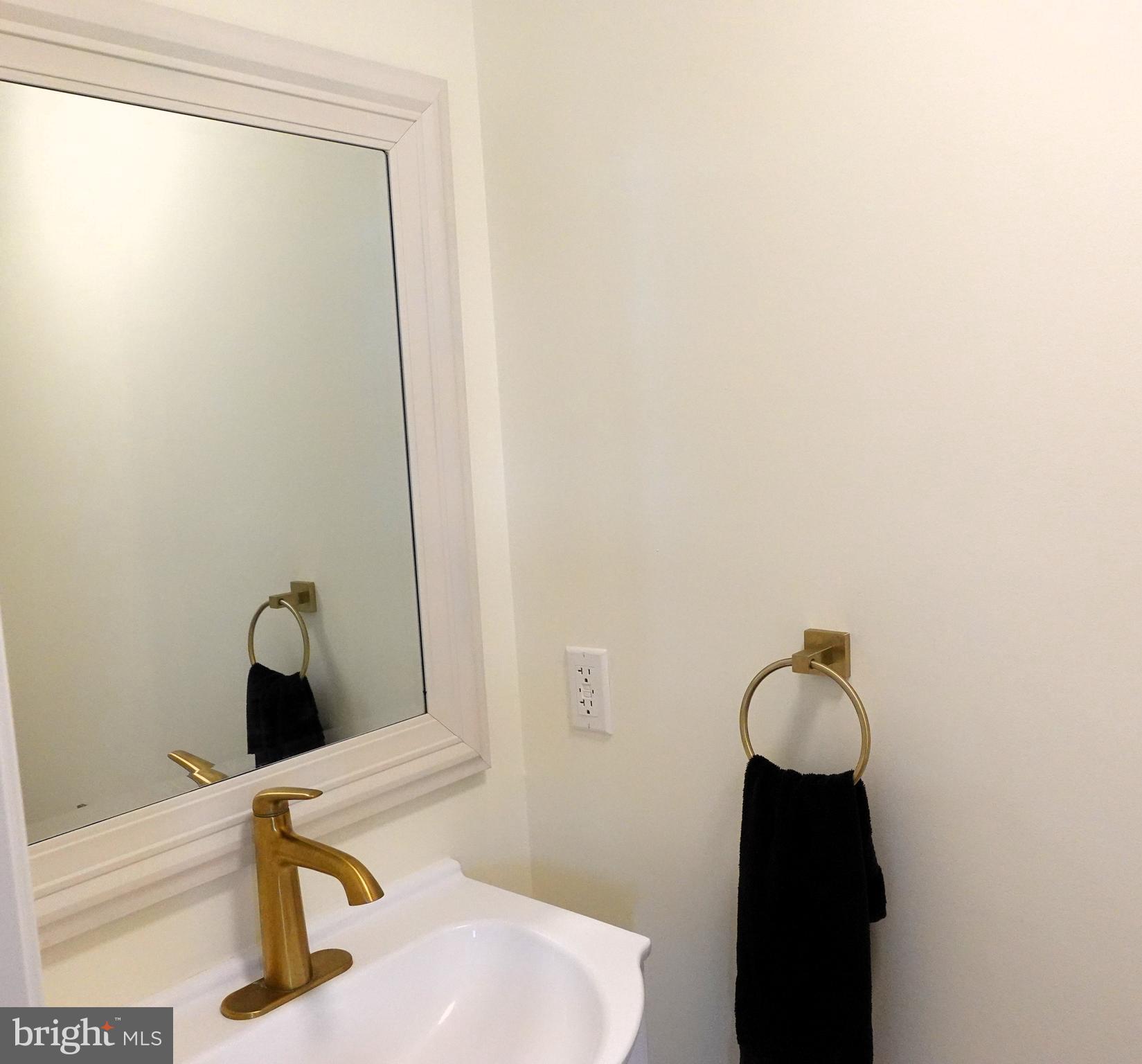 DEEP POINT - Residential