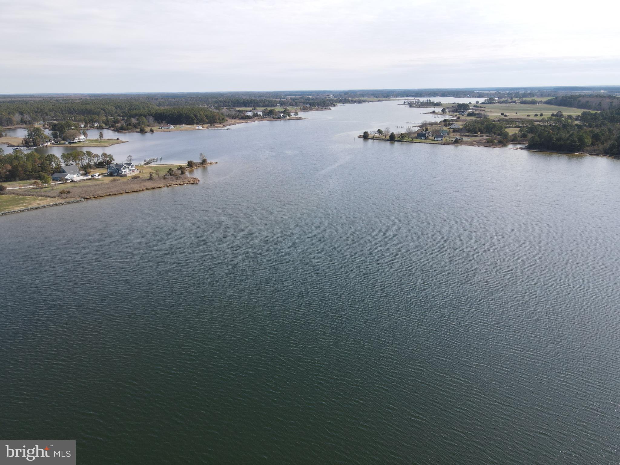 DEEP POINT - Residential