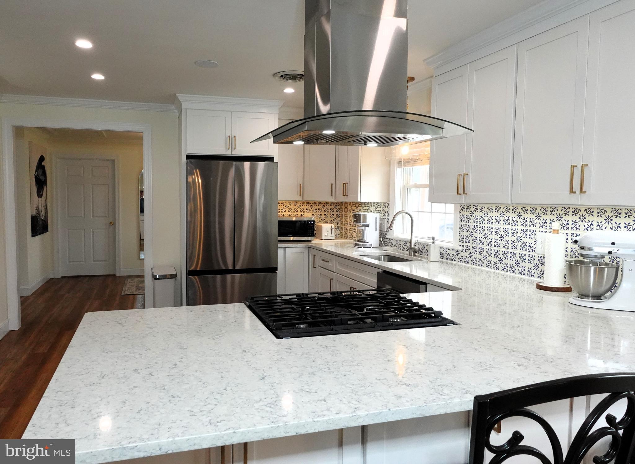 DEEP POINT - Residential