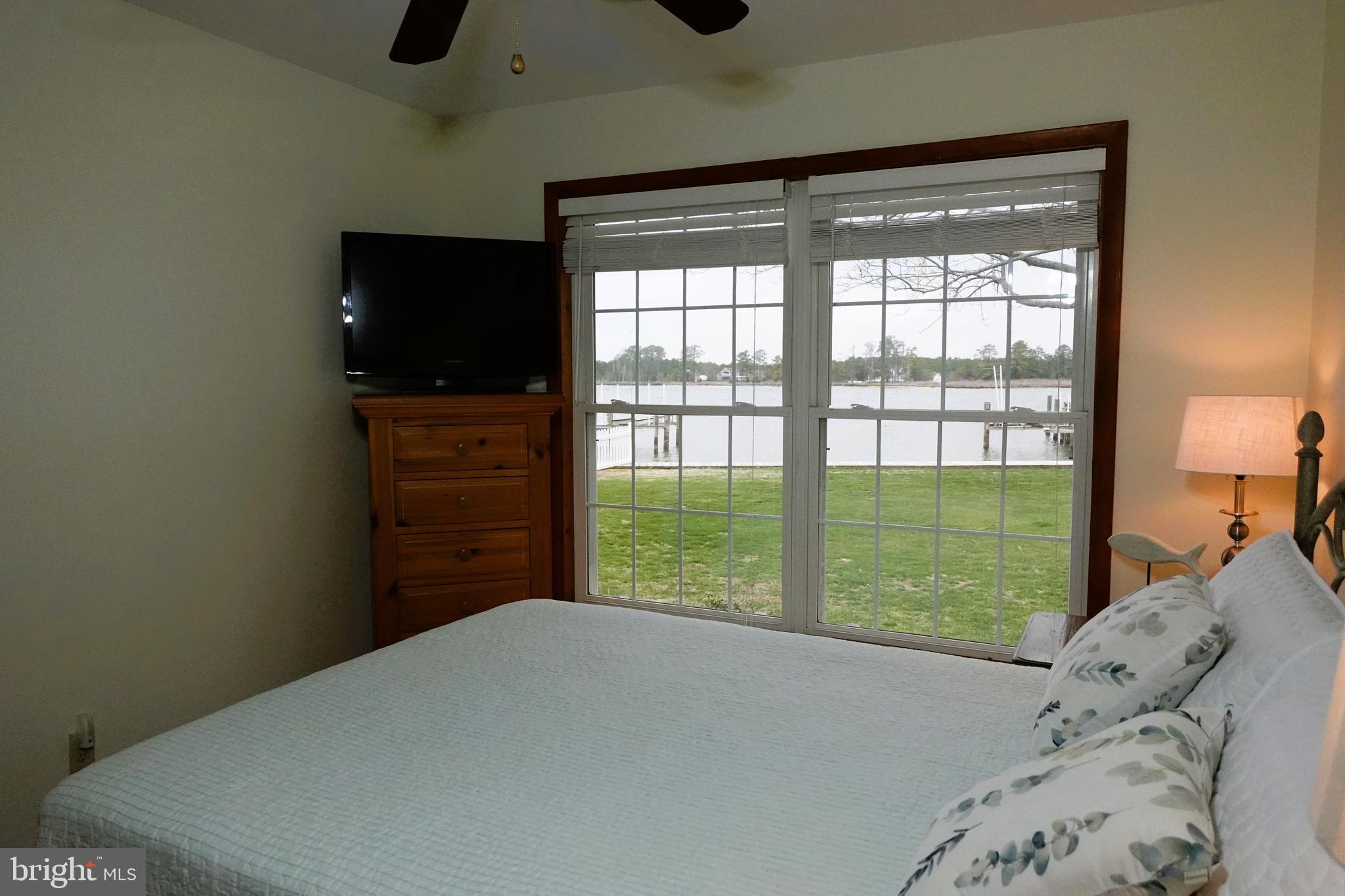 DEEP POINT - Residential