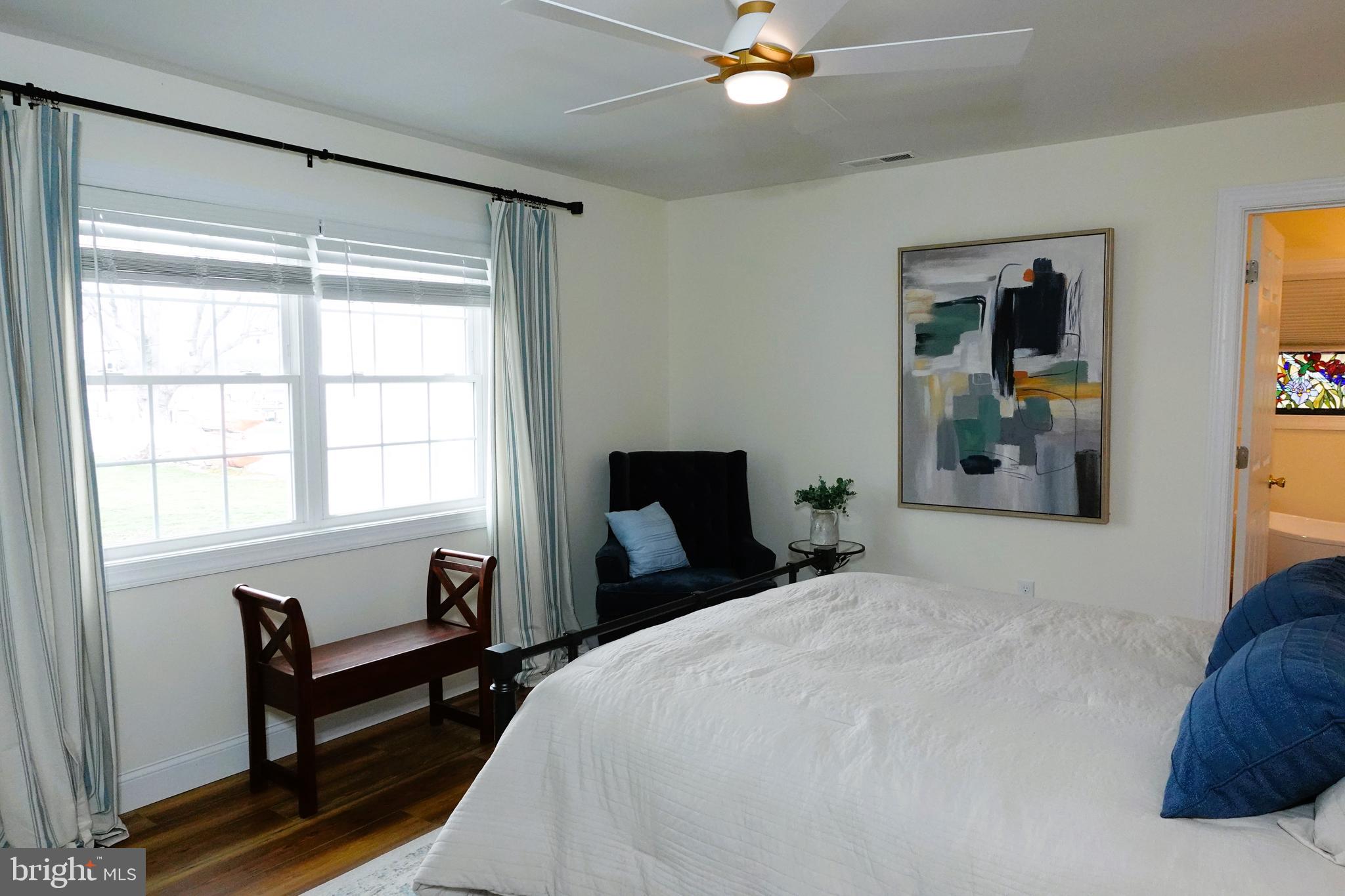 DEEP POINT - Residential