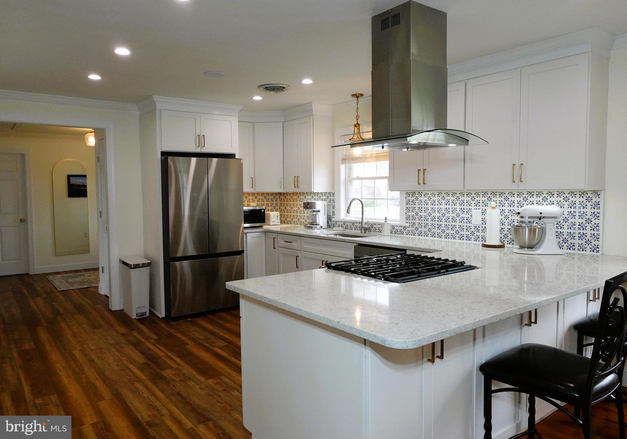 DEEP POINT - Residential