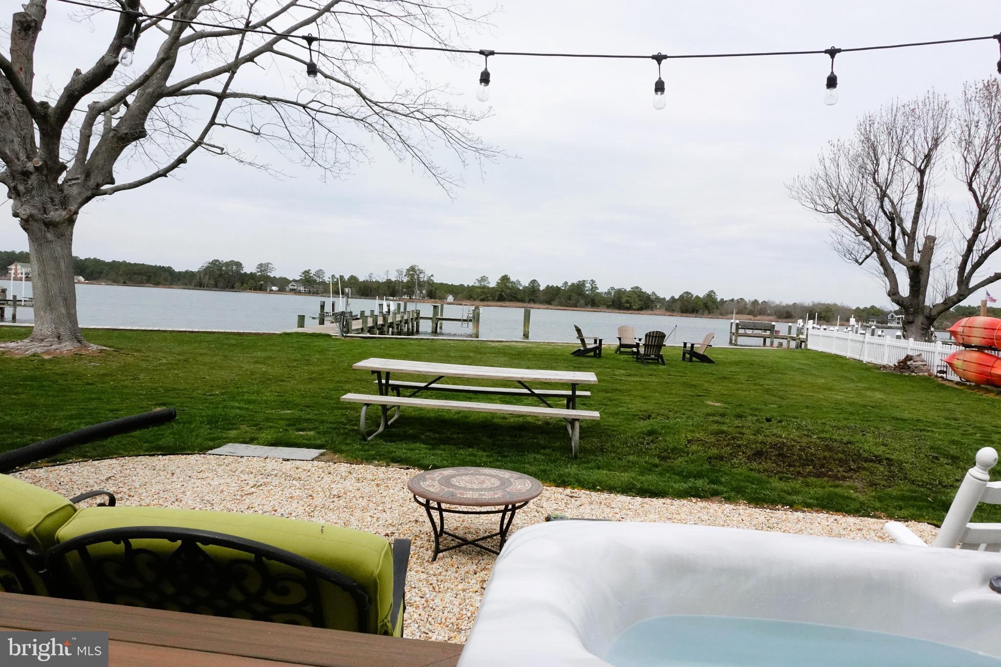 DEEP POINT - Residential