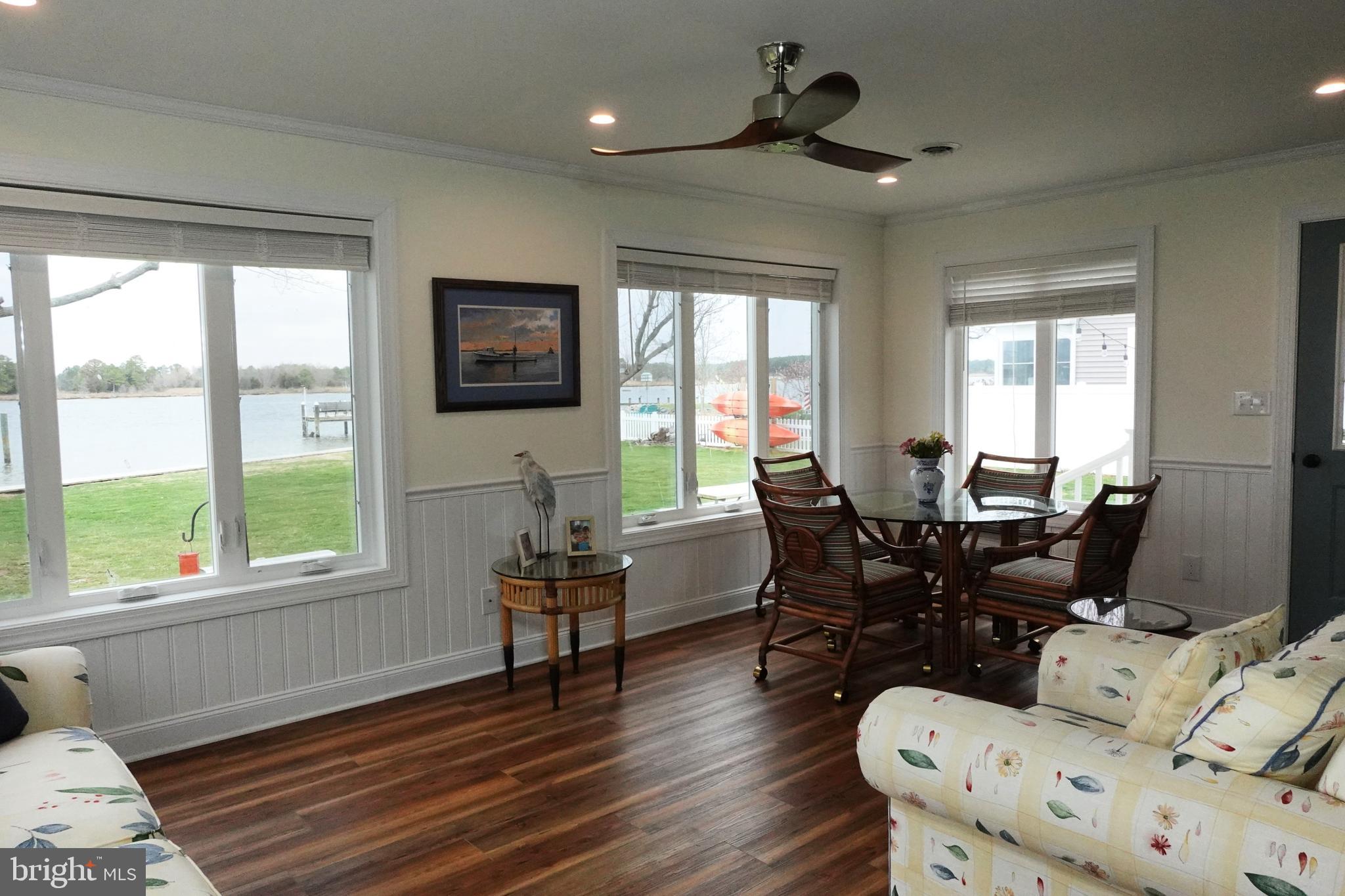 DEEP POINT - Residential