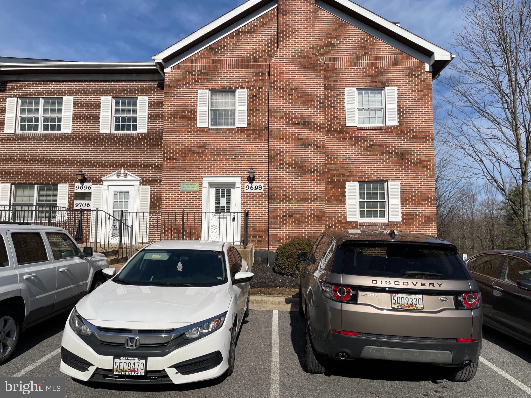 MELWOOD TOWNHOUSE OFFICE CONDOS - Commercial Sale