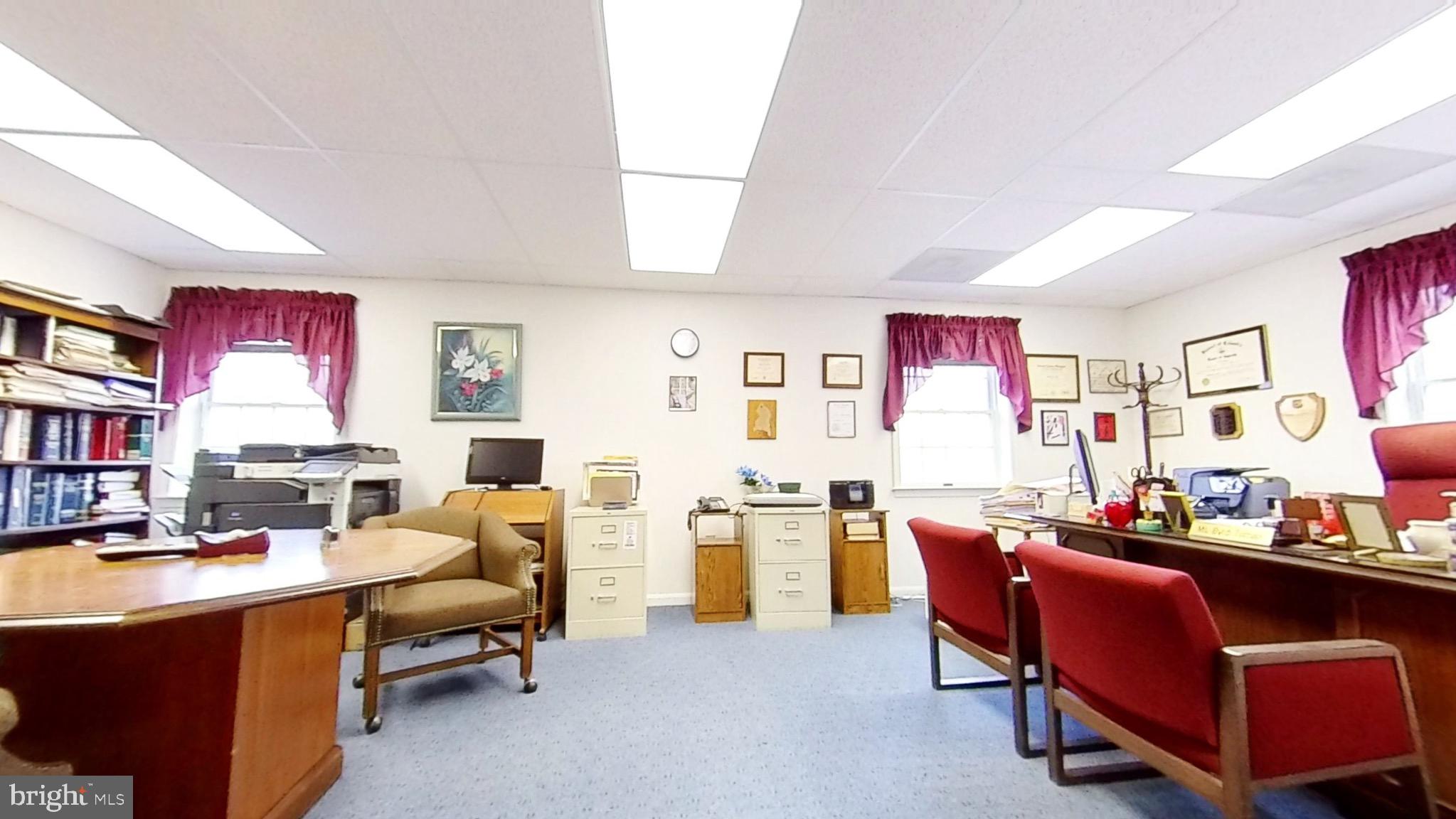 MELWOOD TOWNHOUSE OFFICE CONDOS - Commercial Sale