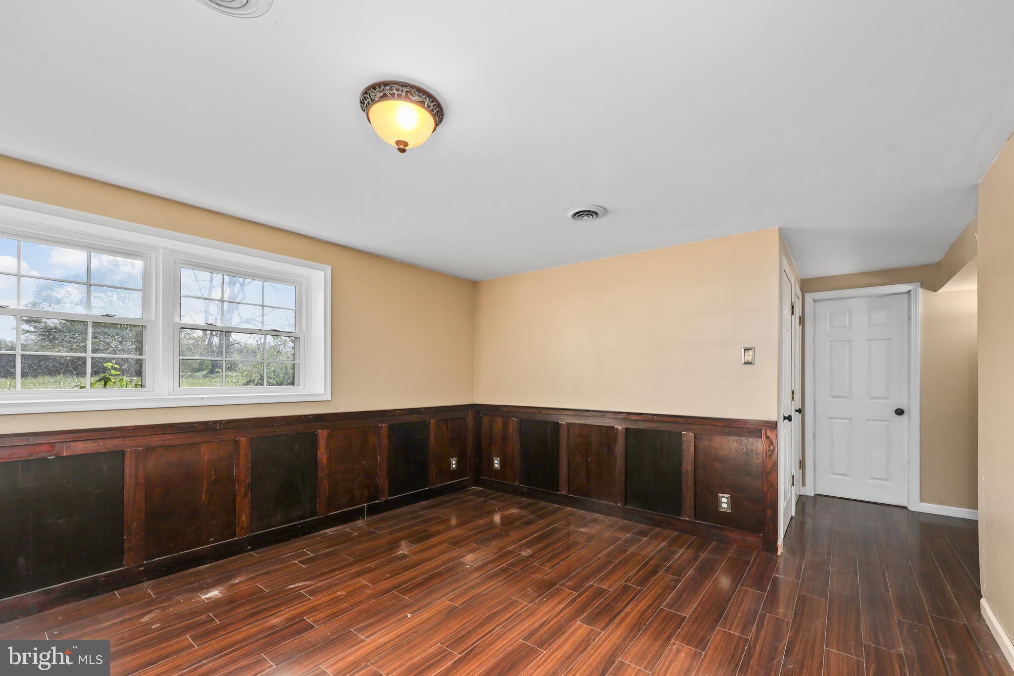 LAKE ACRES - Residential