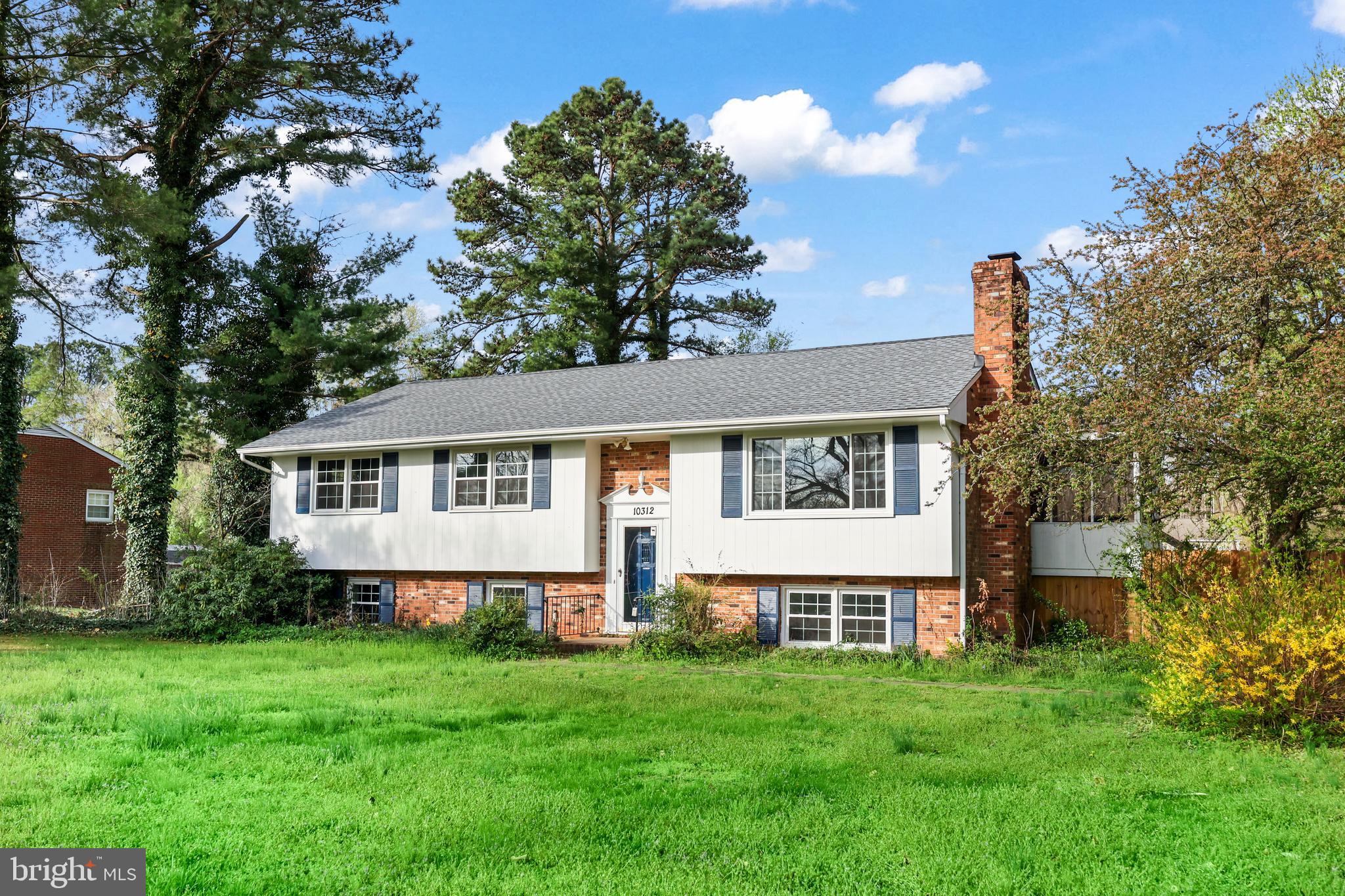 LAKE ACRES - Residential