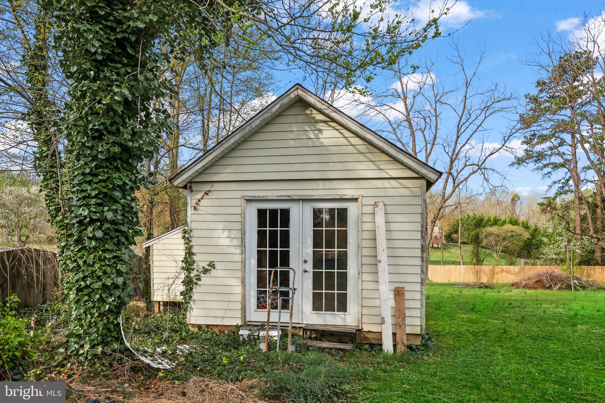 LAKE ACRES - Residential