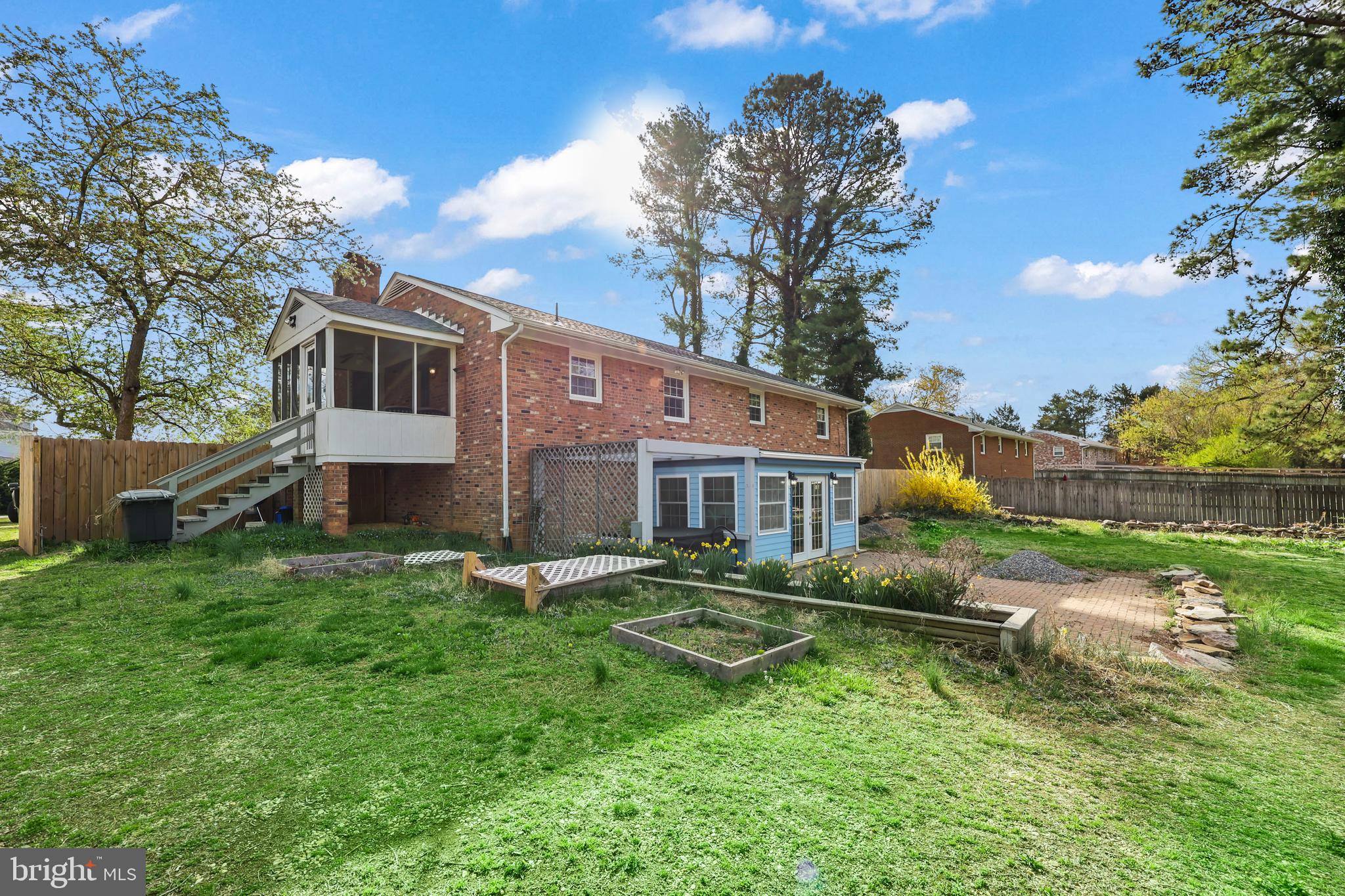 LAKE ACRES - Residential