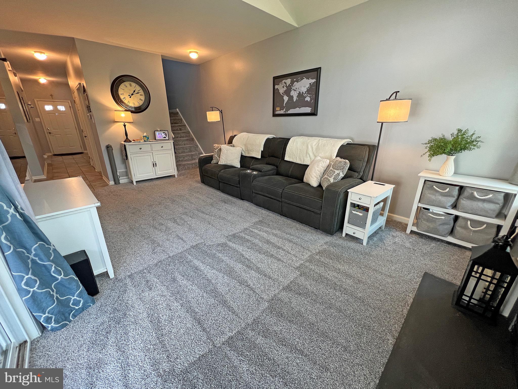 YORKTOWN CROSSING - Residential