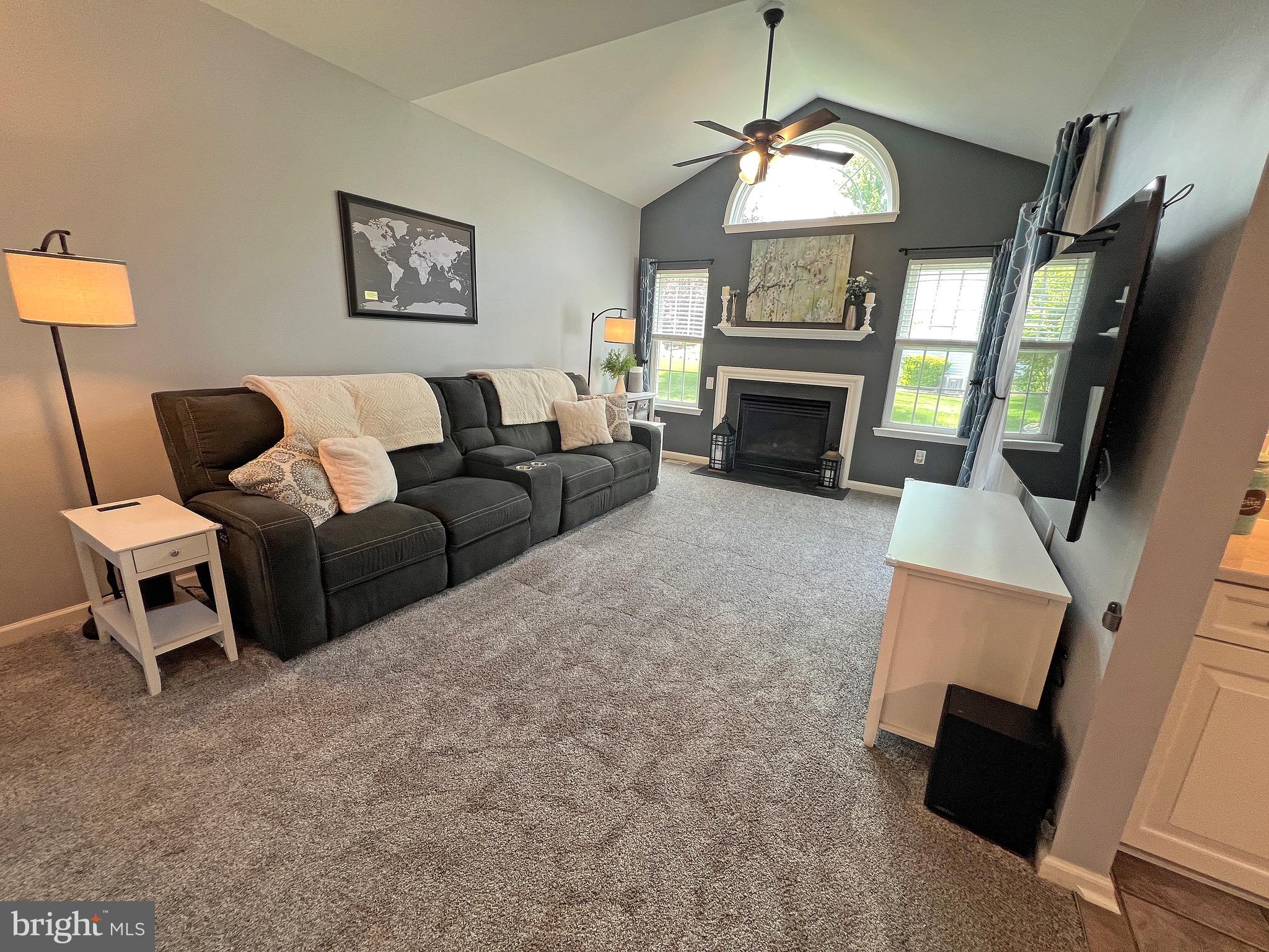 YORKTOWN CROSSING - Residential