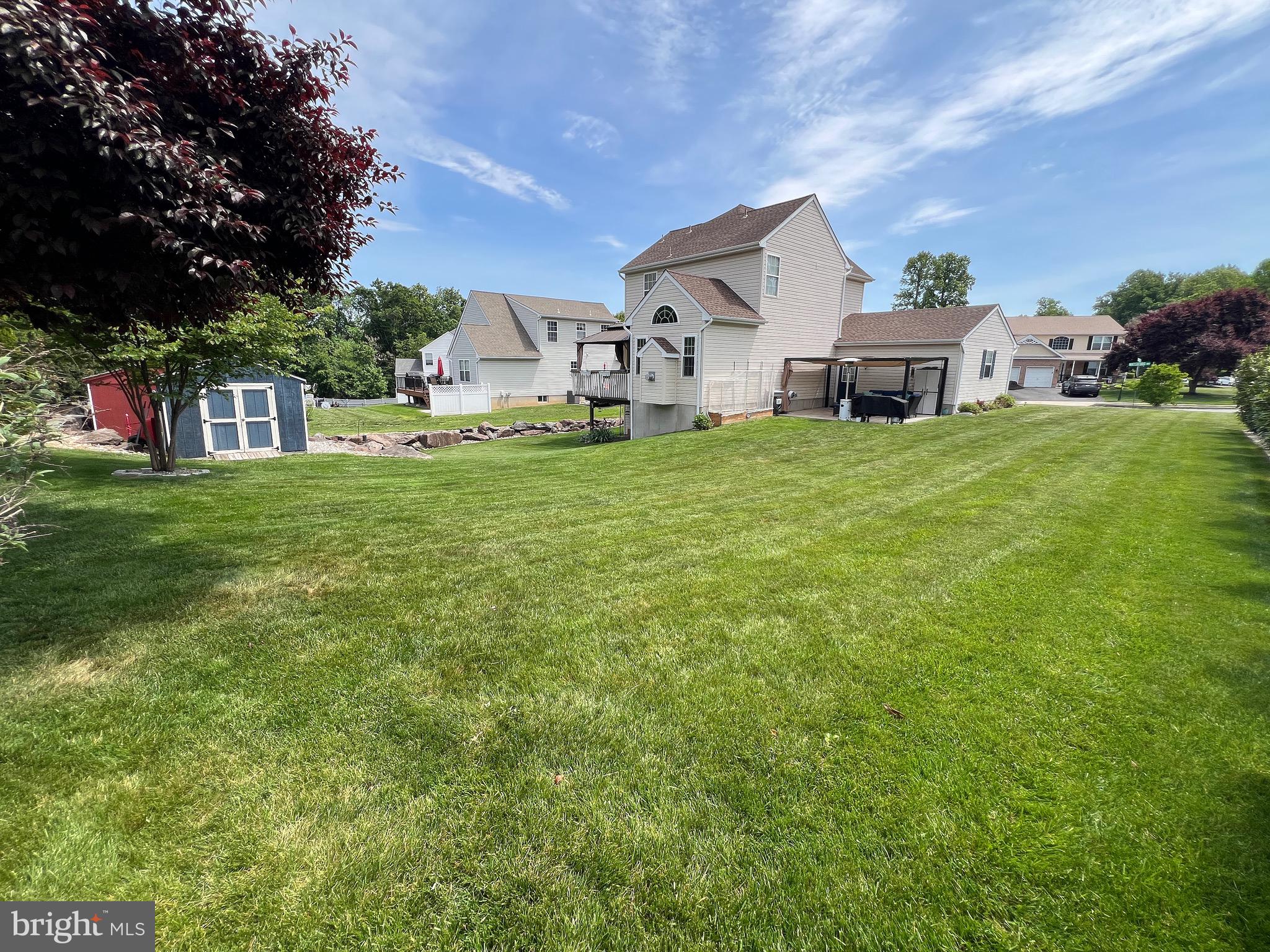 YORKTOWN CROSSING - Residential