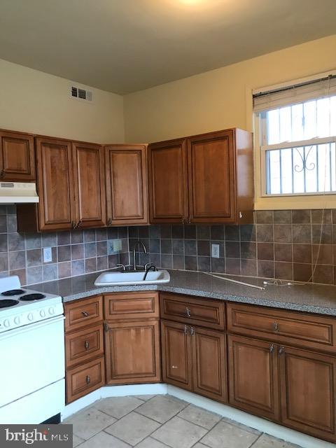 GRADUATE HOSPITAL - Residential Lease