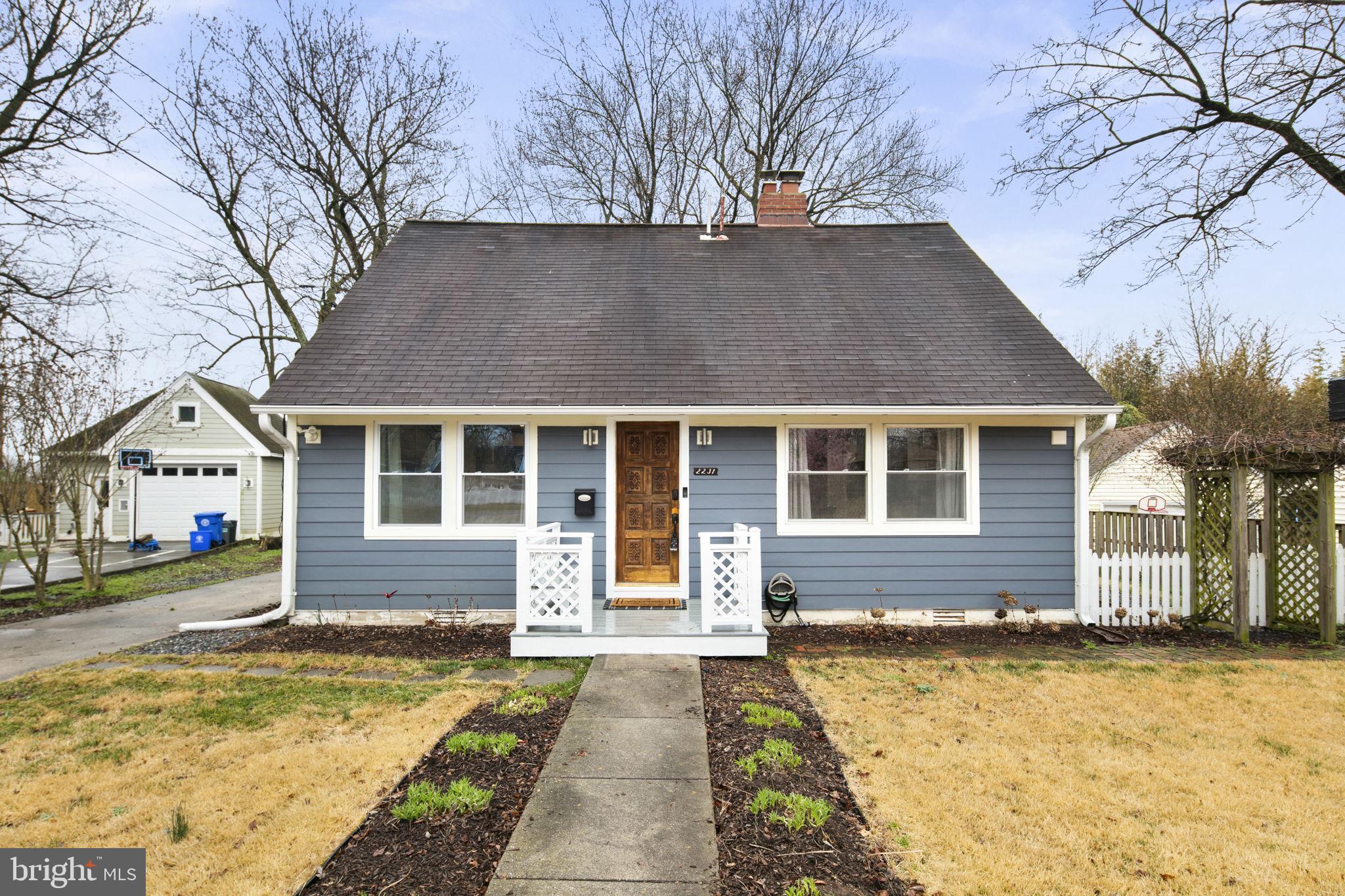 NORTH WOODSIDE - Residential