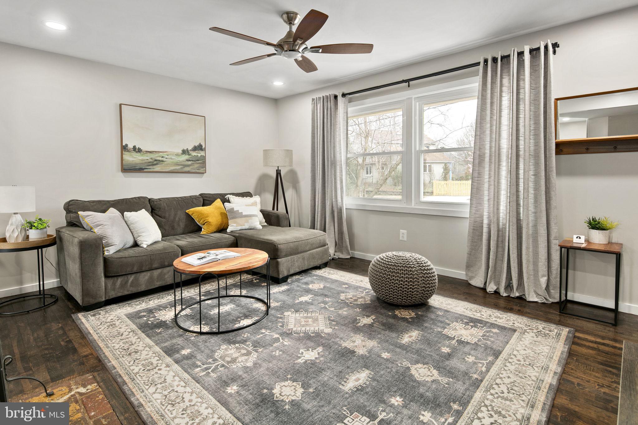 NORTH WOODSIDE - Residential