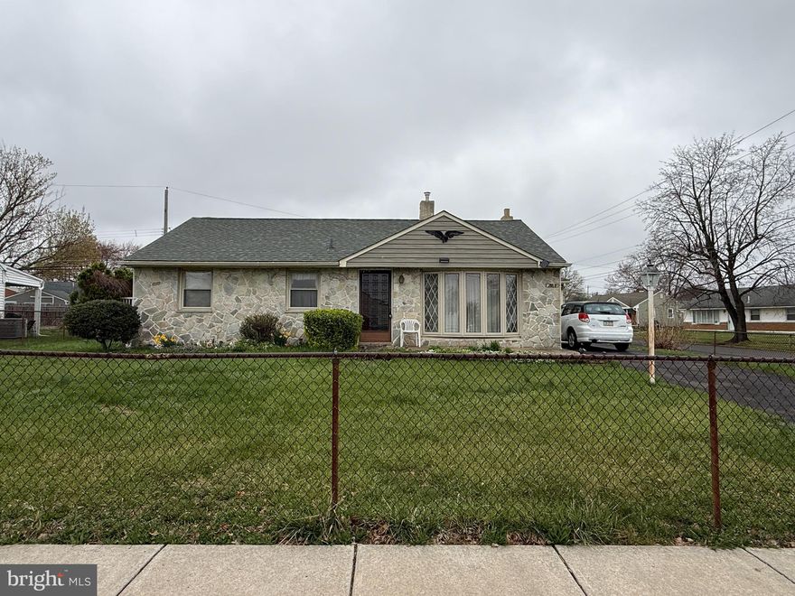 Inclusions:

Washer & Dryer
Refrigerator
Oven
Outdoor BBQ
Pool access (with maintained, fully operational equipment)


This move-in ready property offers a spacious layout with a large living area—perfect for relaxing or entertaining guests.

Step outside and enjoy a beautifully fenced outdoor space featuring a BBQ area and stairs leading down to a fully functional pool. The pool has been well maintained with annual upkeep, and all equipment is in great working condition—ready for you to enjoy from day one.

Inside, the home is equipped with central air conditioning and heating, ensuring year-round comfort no matter the season.

This property delivers the perfect blend of indoor comfort and outdoor living—truly ready for you to move right in.