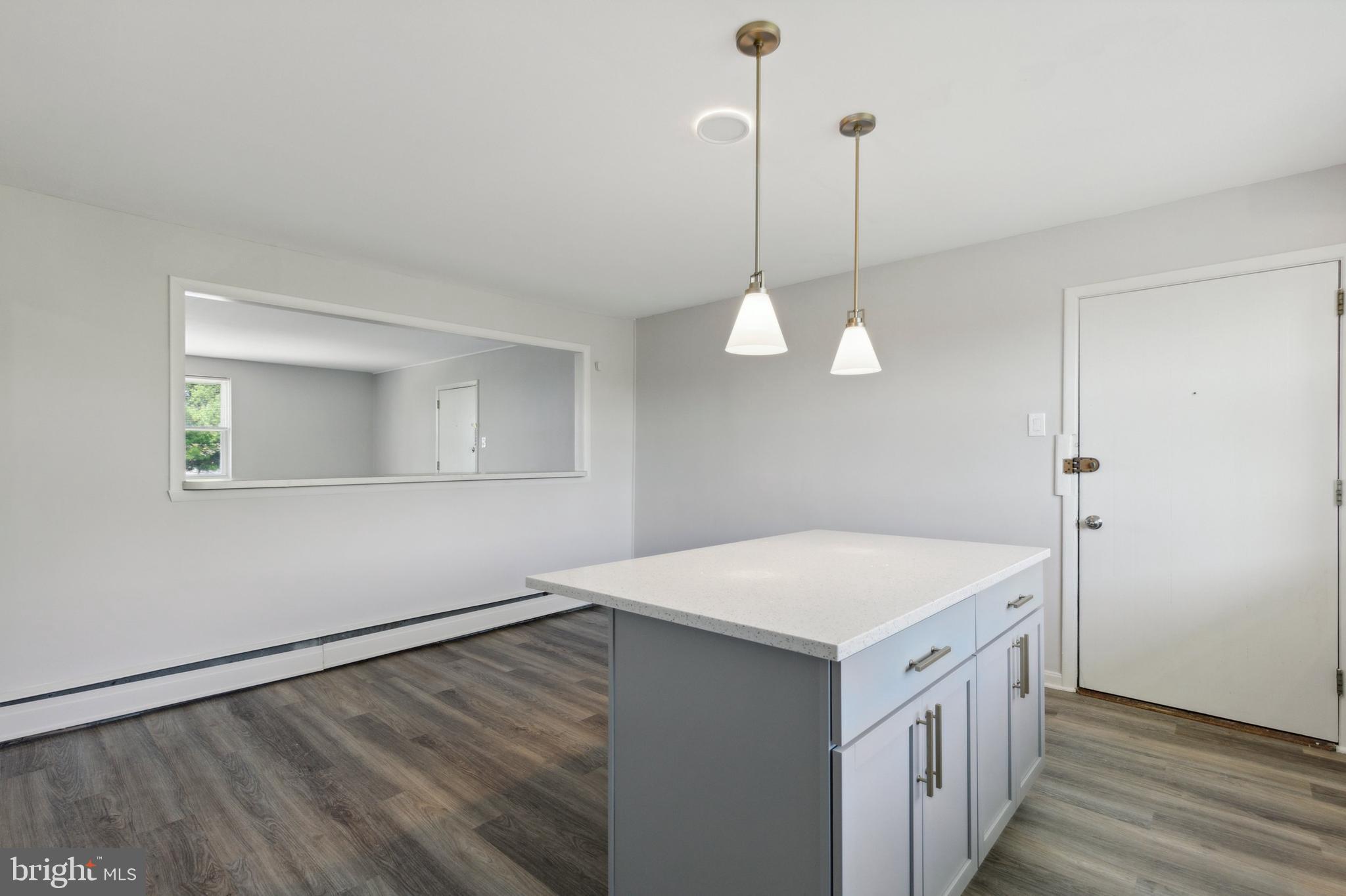 WILLOW GROVE - Residential Lease