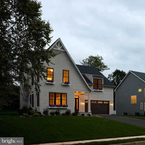 2 Martins Lane, Berwyn, PA MLS: PACT2116114