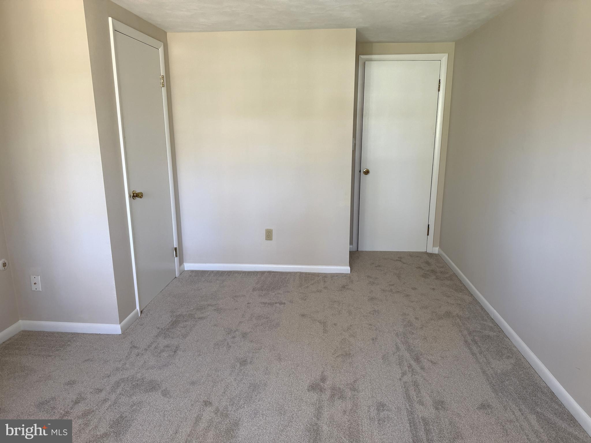 PARK FOREST VILLAGE - Residential